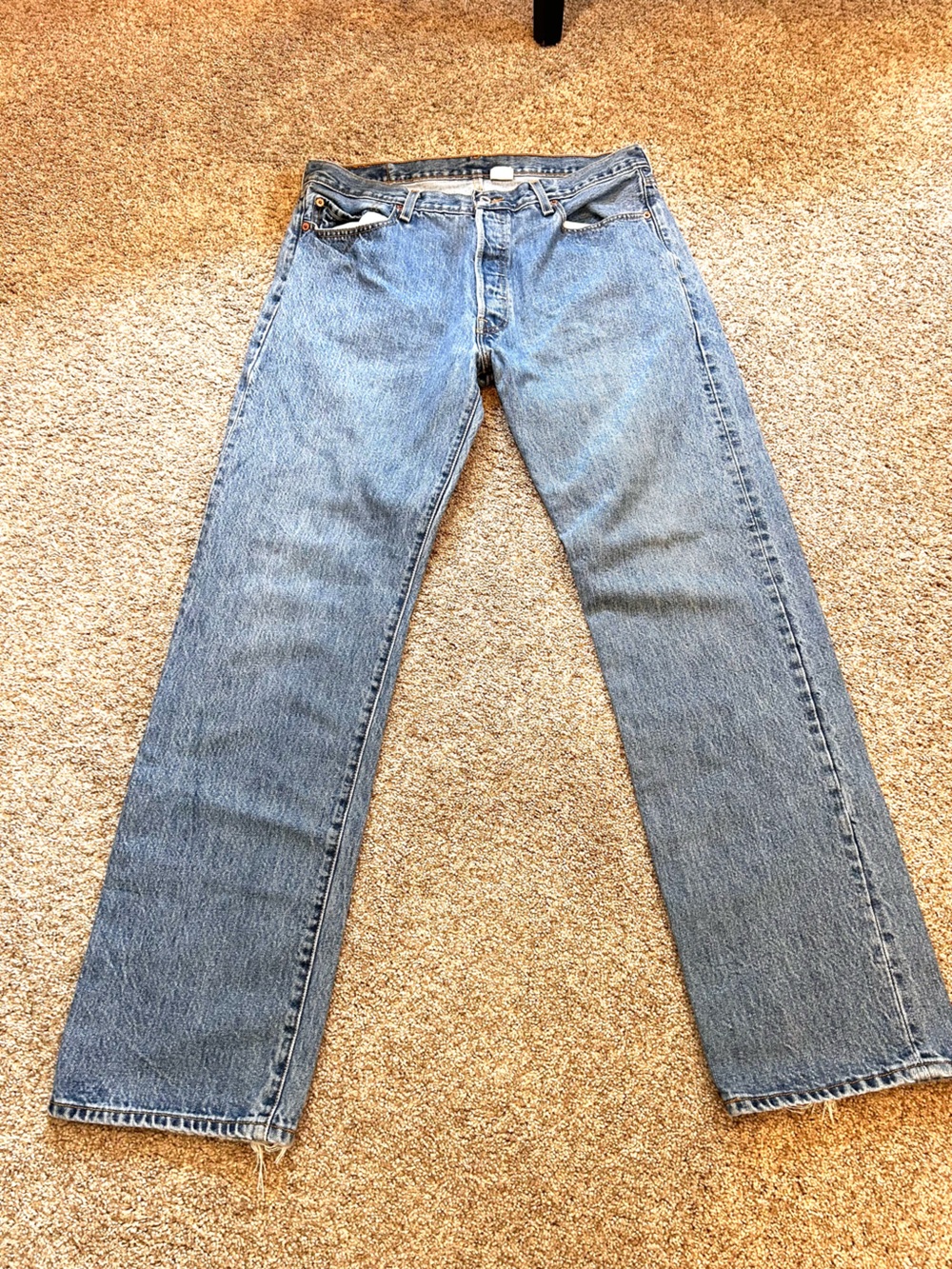 VTG Levi’s 501 Made in Mexico Button Fly Medium Wash Jeans. 36x34. Y2K. 90’s
